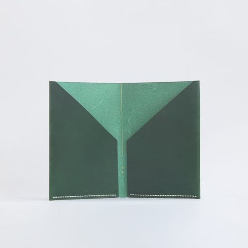 semi-circle - Passport Cover - Green