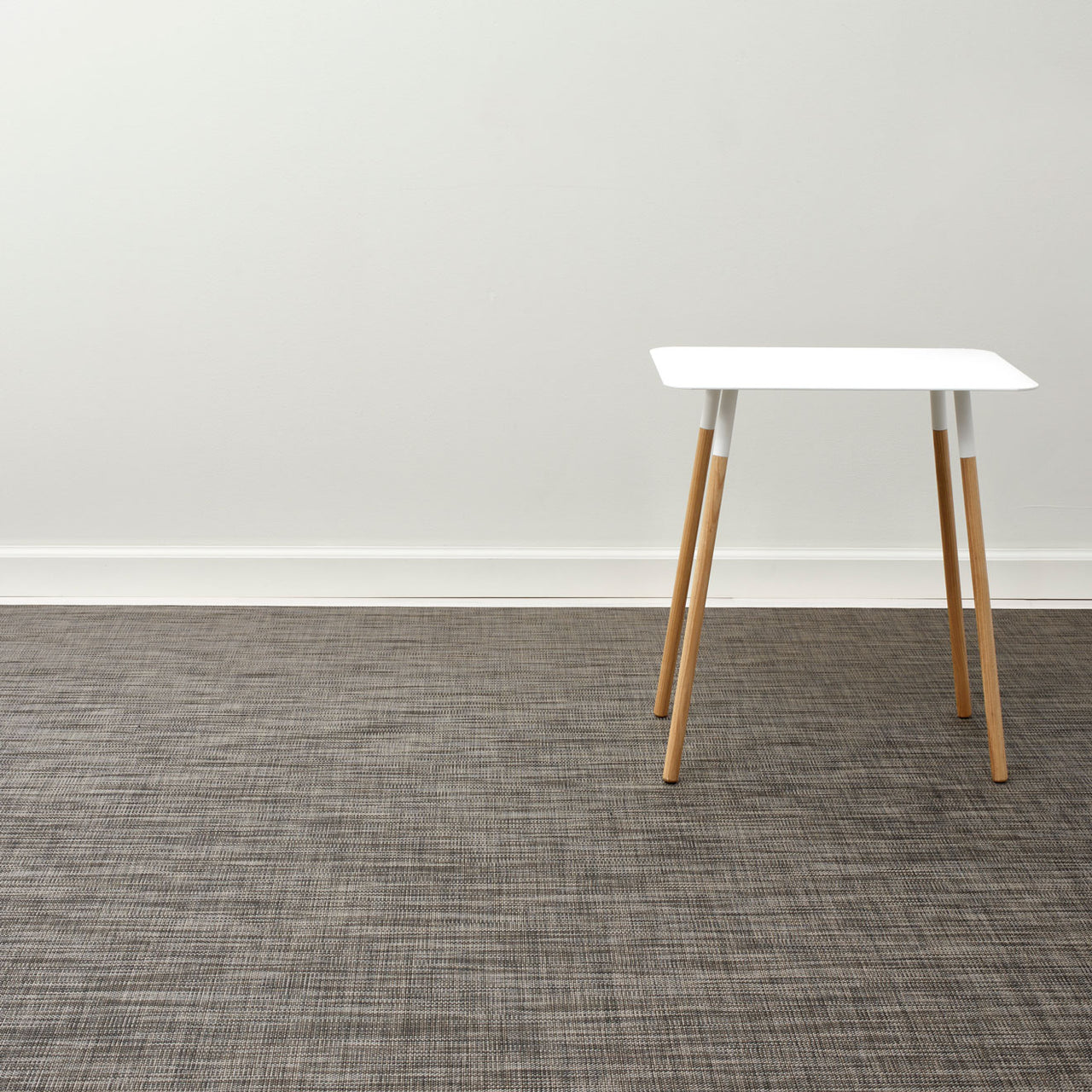 Chilewich Woven Floormat - Mini Basketweave - Dark Walnut