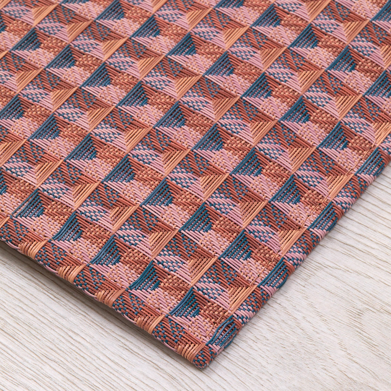 Chilewich Woven Floormat - Crane - Raspberry