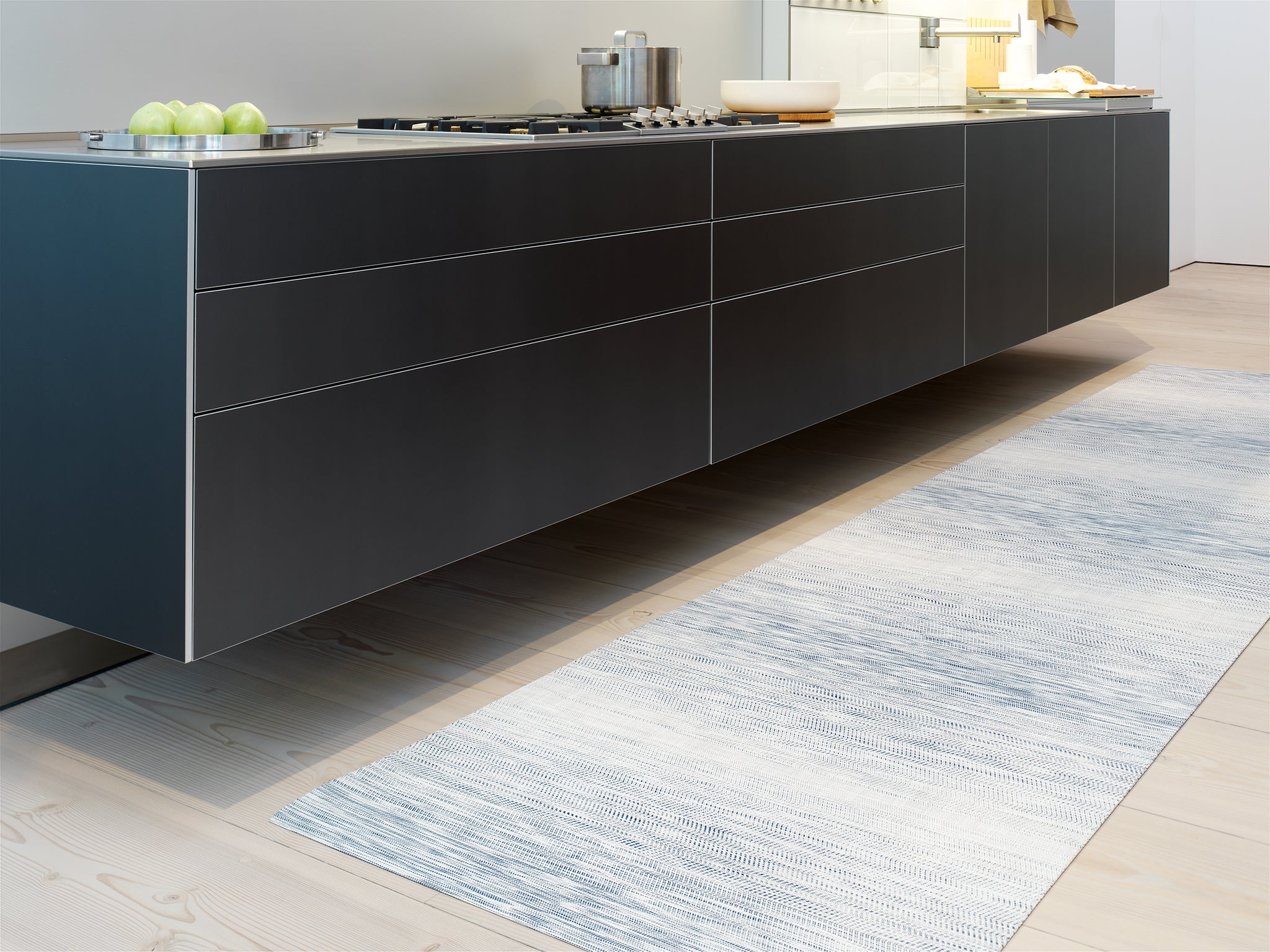Chilewich Woven Floormat - Wave - Blue